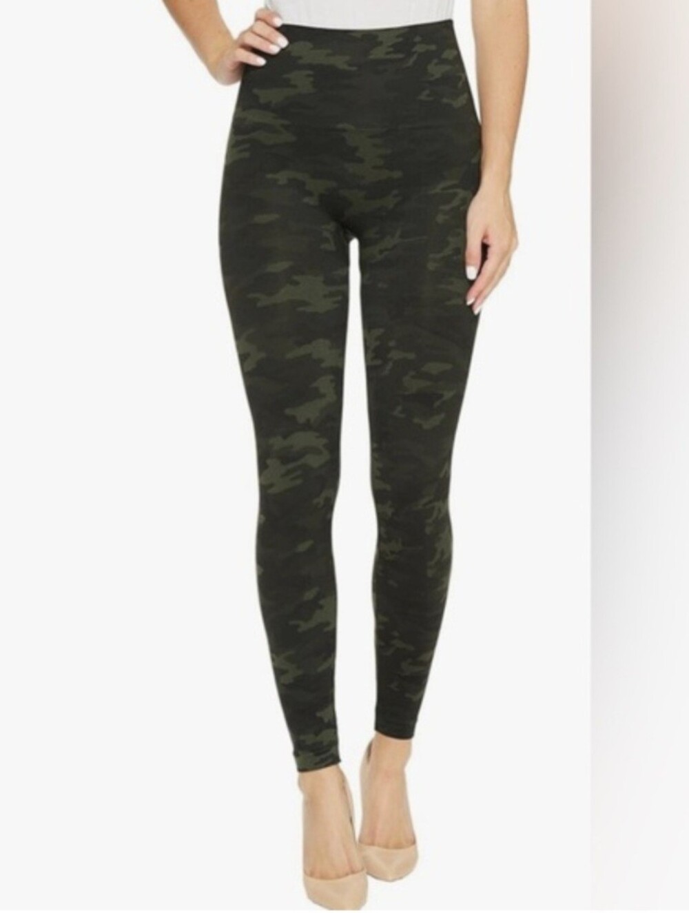 SPANX Look At Me Now Seamless High-Waist Camo Print Leggings in Olive XS